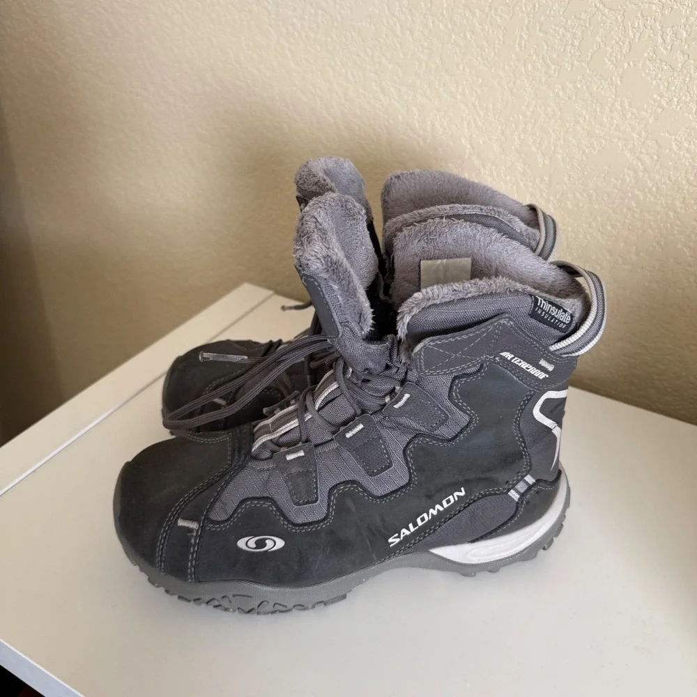 Salomon Winter Boots Women Size 6.5 Grey Waterproof Thinsulate ‎ Insulated Fur
